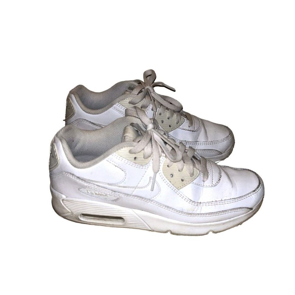 Nike Air Max 90 LTR GS Triple White Lace Up Casual Sneakers Youth Size 6
